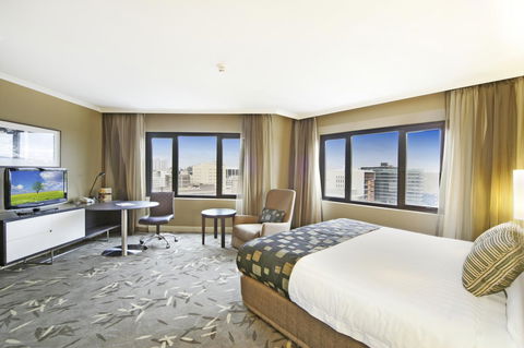PARKROYAL Parramatta - Sunshine Coast Guide 14