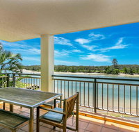 Sunrise Cove Holiday Apartments - Sunshine Coast Guide