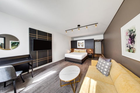 Vibe Hotel Sydney - Sunshine Coast Guide 28