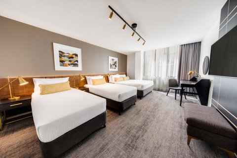 Vibe Hotel Sydney - Sunshine Coast Guide 17