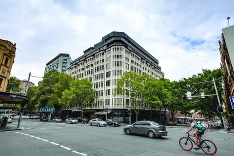 Vibe Hotel Sydney - Sunshine Coast Guide 13