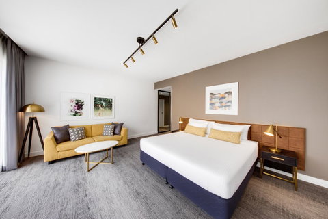 Vibe Hotel Sydney - Sunshine Coast Guide 4