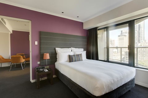 Pullman Sydney Hyde Park - Sunshine Coast Guide 34