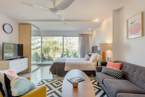 Scandi Beach Apartment - Sunshine Coast Guide 3