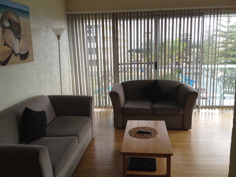 Waterview Apartments - Sunshine Coast Guide 14
