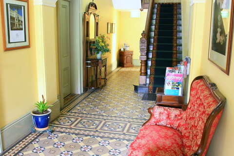 Avonmore On The Park Boutique Hotel - Sunshine Coast Guide 30