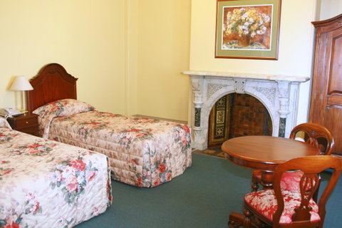 Avonmore On The Park Boutique Hotel - Sunshine Coast Guide 27