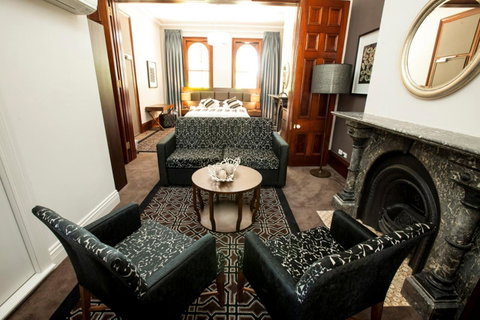Avonmore On The Park Boutique Hotel - Sunshine Coast Guide 9