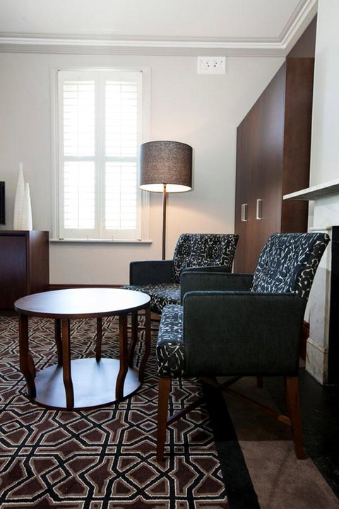 Avonmore On The Park Boutique Hotel - Sunshine Coast Guide 23