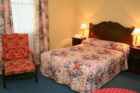 Avonmore On The Park Boutique Hotel - Sunshine Coast Guide 13