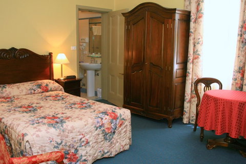 Avonmore On The Park Boutique Hotel - Sunshine Coast Guide 16