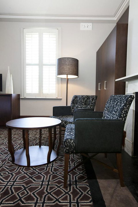 Avonmore On The Park Boutique Hotel - Sunshine Coast Guide 40