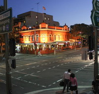 Glasgow Arms Hotel - Sunshine Coast Guide