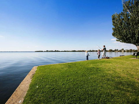 Mulwala Resort - Sunshine Coast Guide 39