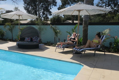 Mulwala Resort - Sunshine Coast Guide 4