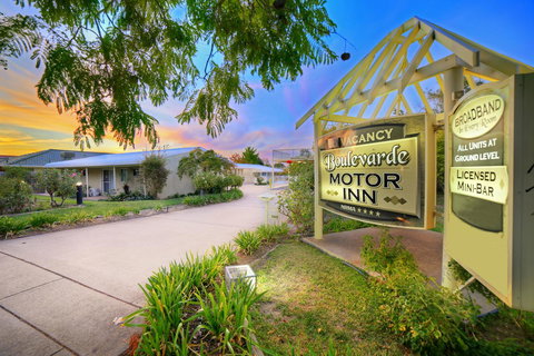 Boulevarde Motor Inn - Sunshine Coast Guide 11