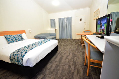 Boulevarde Motor Inn - Sunshine Coast Guide 2