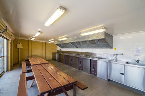 Birubi Beach Holiday Park - Sunshine Coast Guide 13