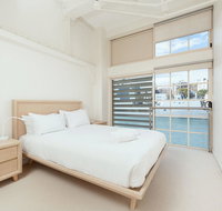 Waterfront Apartment on Sydney Harbour - Sunshine Coast Guide