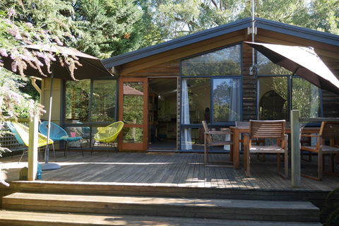 Lark Cottage - Sunshine Coast Guide 21