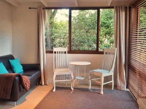 Lark Cottage - Sunshine Coast Guide 6