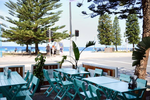The Blenheim - Sunshine Coast Guide 18