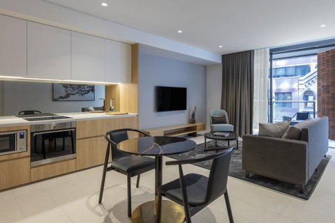 SKYE Suites Sydney - Sunshine Coast Guide 17