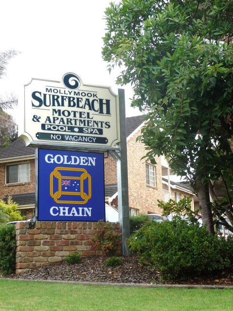 Mollymook Surfbeach Motel & Apartments - Sunshine Coast Guide 16