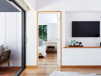 Book Byron Bay Accommodation Vacations Sunshine Coast Guide Sunshine Coast Guide