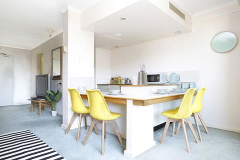 Paxsafe Sydney Hyde Park Budget Apartments - Sunshine Coast Guide 13