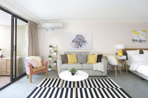Paxsafe Sydney Hyde Park Budget Apartments - Sunshine Coast Guide 8