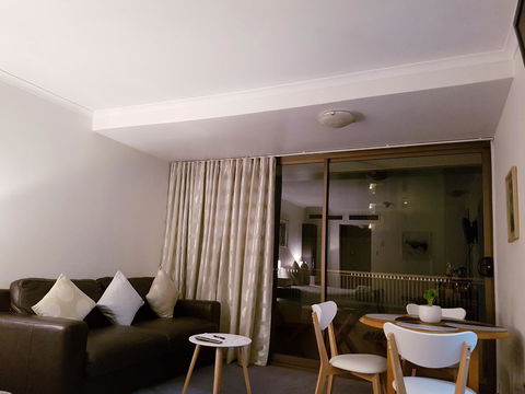 Paxsafe Sydney Hyde Park Budget Apartments - Sunshine Coast Guide 21