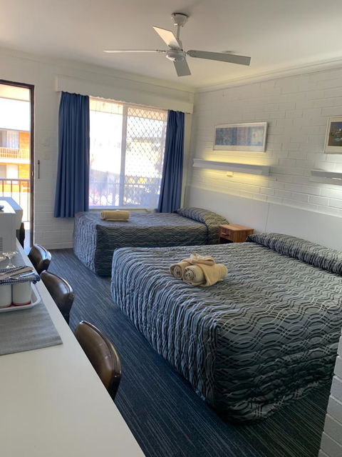Coastal Bay Motel - Sunshine Coast Guide 32