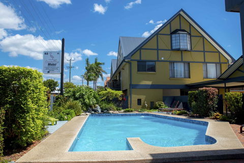 Coastal Bay Motel - Sunshine Coast Guide 38