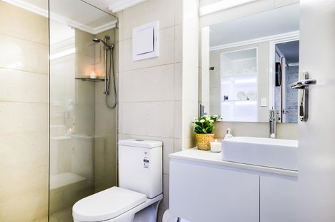 Alpine Gables - Sunshine Coast Guide 22
