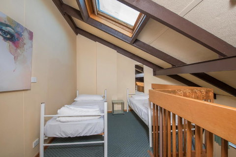 Alpine Gables - Sunshine Coast Guide 28