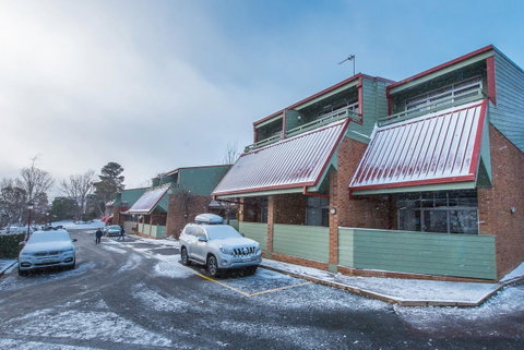 Alpine Gables - Sunshine Coast Guide 9