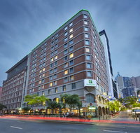 Holiday Inn Darling Harbour - Sunshine Coast Guide