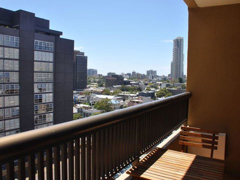 Accommodation Sydney - Hyde Park Plaza 38 College St Sydney - Sunshine Coast Guide 33