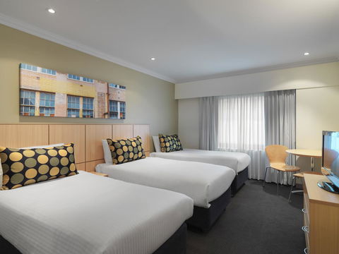 Ibis Styles Sydney Central - Sunshine Coast Guide 15