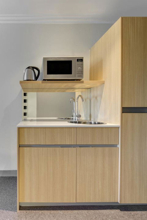 Ibis Styles Sydney Central - Sunshine Coast Guide 18