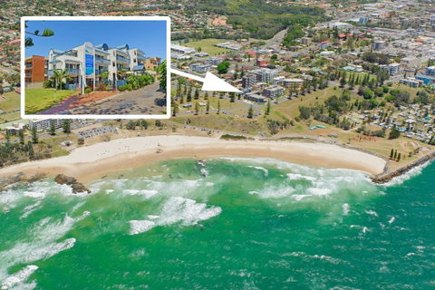 Beach House Holiday Apartments - Sunshine Coast Guide 17