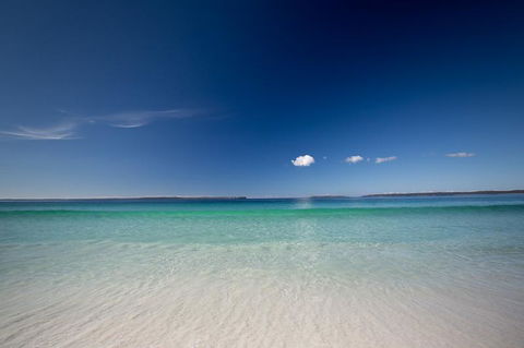 Bush & Bay Cottage - Sunshine Coast Guide 26