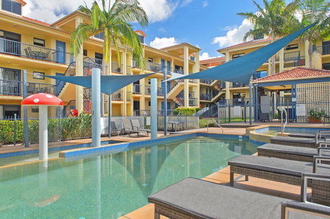 South Pacific Apartments - Sunshine Coast Guide 5
