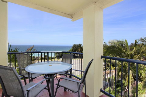 South Pacific Apartments - Sunshine Coast Guide 7