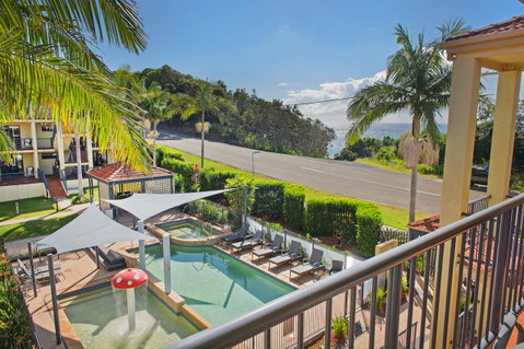 South Pacific Apartments - Sunshine Coast Guide 4