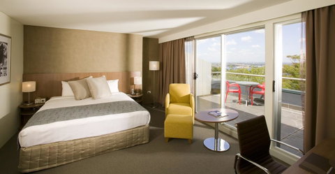 Hotel Urban St Leonards - Sunshine Coast Guide 29