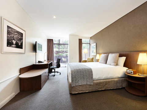 Hotel Urban St Leonards - Sunshine Coast Guide 12