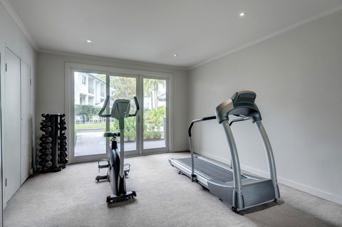 Adina Apartment Hotel Chippendale - Sunshine Coast Guide 13