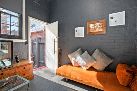 Sydney Harbour Bed And Breakfast - Sunshine Coast Guide 9